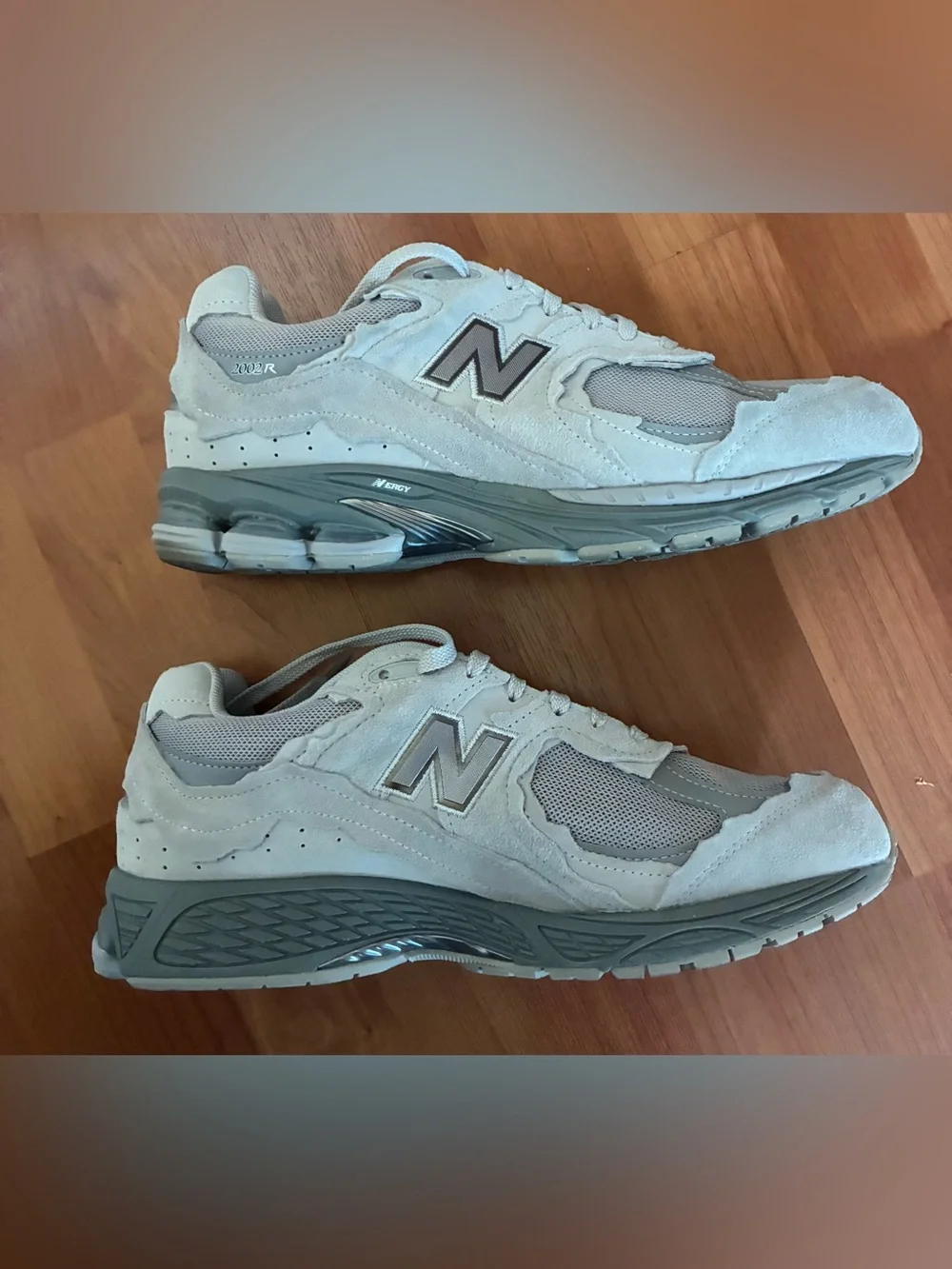 New Balance 2002R Protection Pack Goretex Sz 12